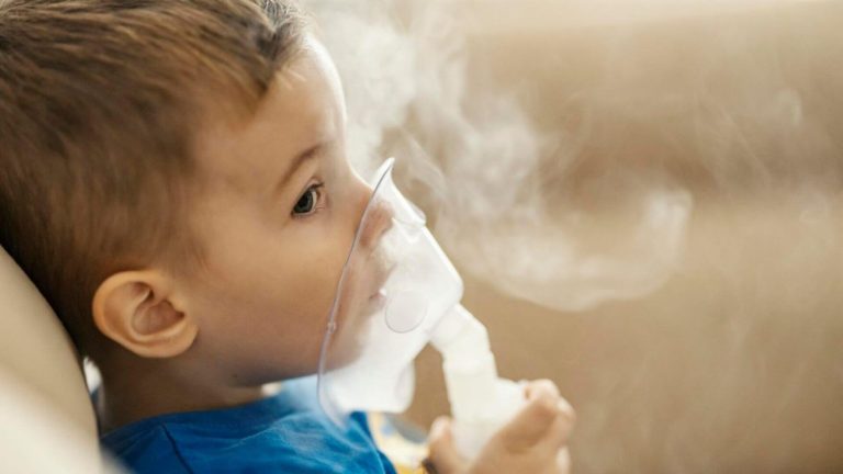 Casos de doenças respiratórias aumentam com queda nas temperaturas