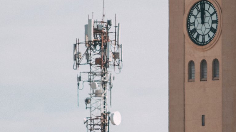 Adamantina ainda não tem leis atualizadas para receber internet 5G