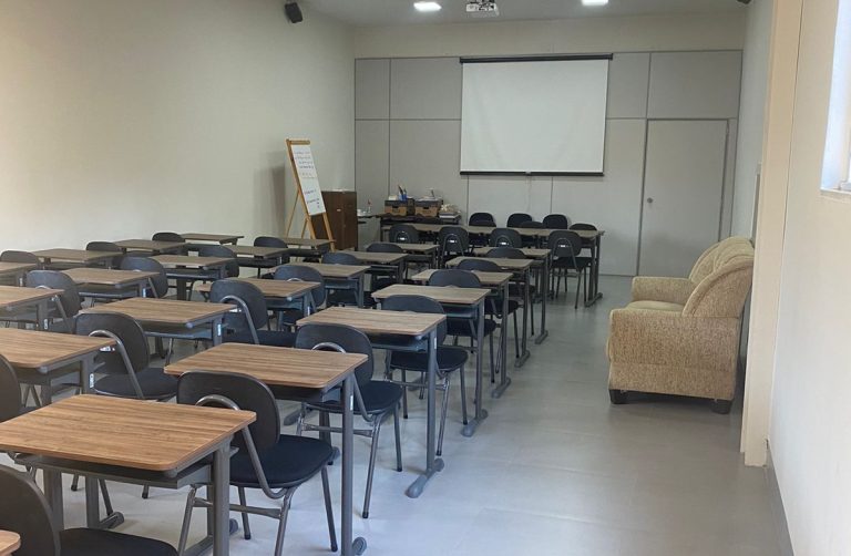 Cozinha e novos banheiros são construídos na EMEF Navarro de Andrade