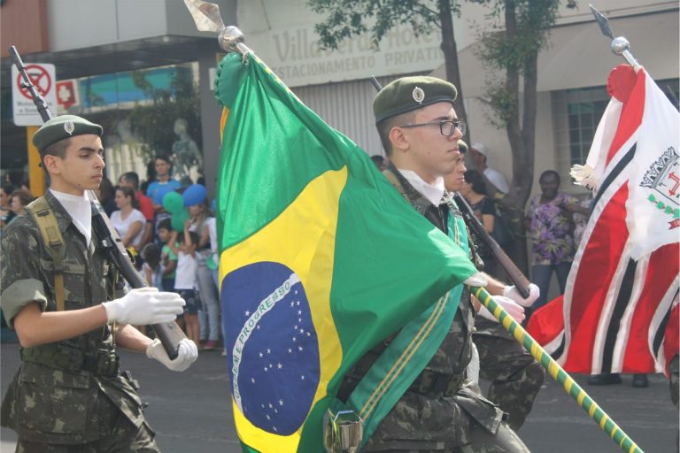 Adamantina terá desfile cívico-militar no feriado de Independência do Brasil
