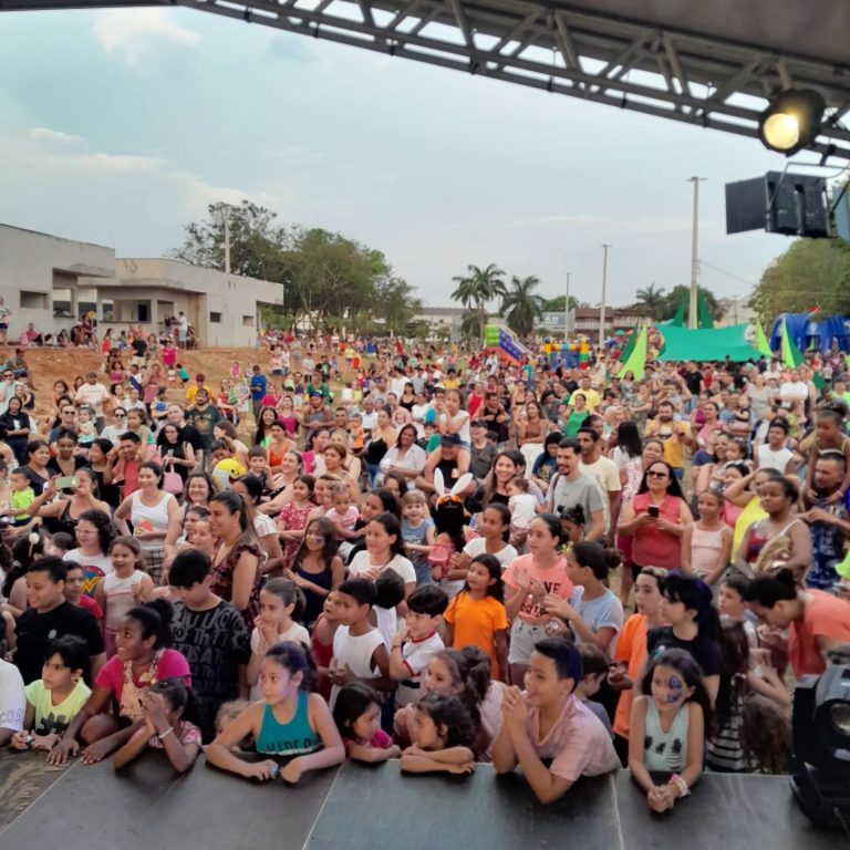 Sucesso no Parque dos Pioneiros: Celebra Kids leva diversão e alegria para criançada