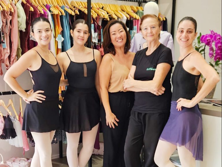 Bailarinas de Adamantina participam de workshop com referências do ballet