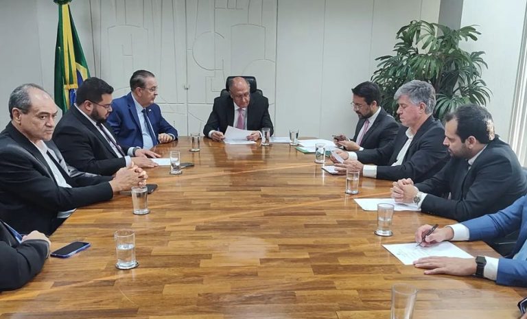 Amnap busca apoio de Alckmin para aplicação de recursos federais na Alta Paulista