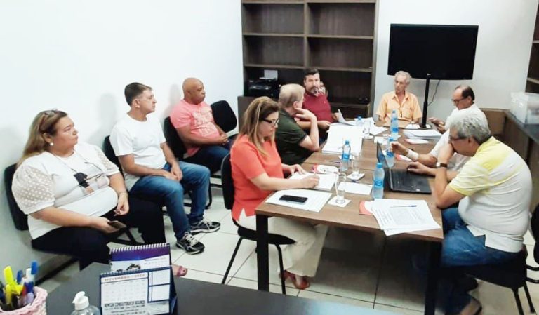 Com impasse envolvendo trabalho aos domingos, CCT traz segurança jurídica para empresas