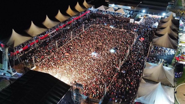 29ª Festa do Peão de Boiadeiro de Rinópolis é sucesso de público