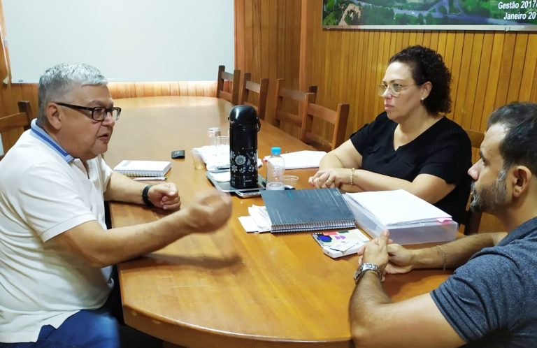 Fatec Adamantina se reúne com Prefeitura de Lucélia para tratar de parceria