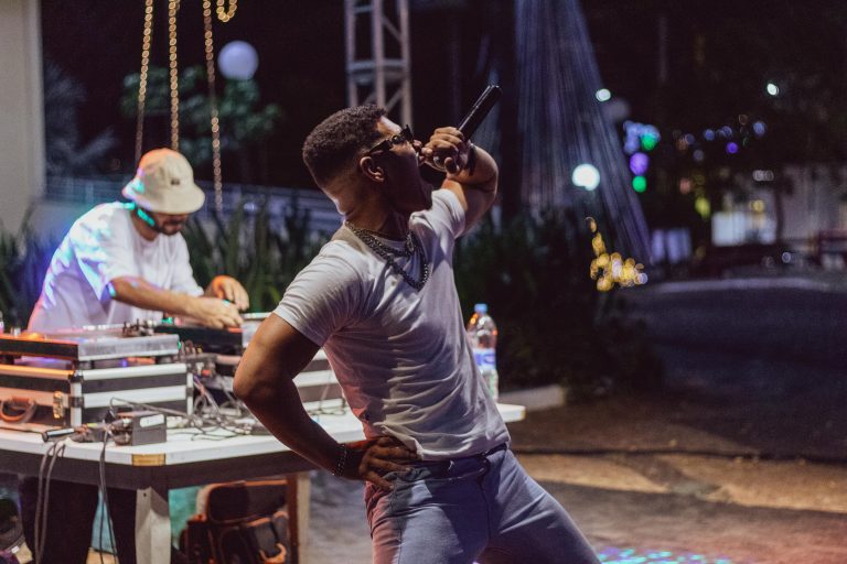 Tio Will MC finaliza 2023 com números expressivos no Spotify