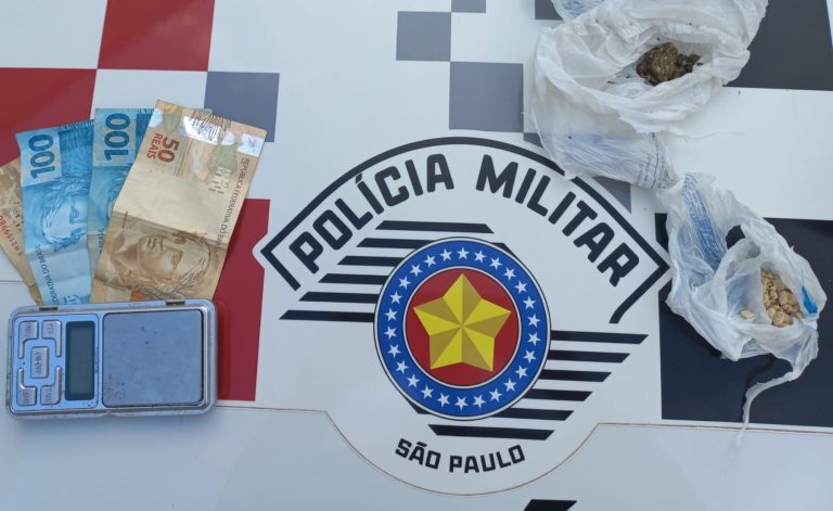 Rapaz de 23 anos é preso por tráfico de drogas via WhatsApp, em Adamantina