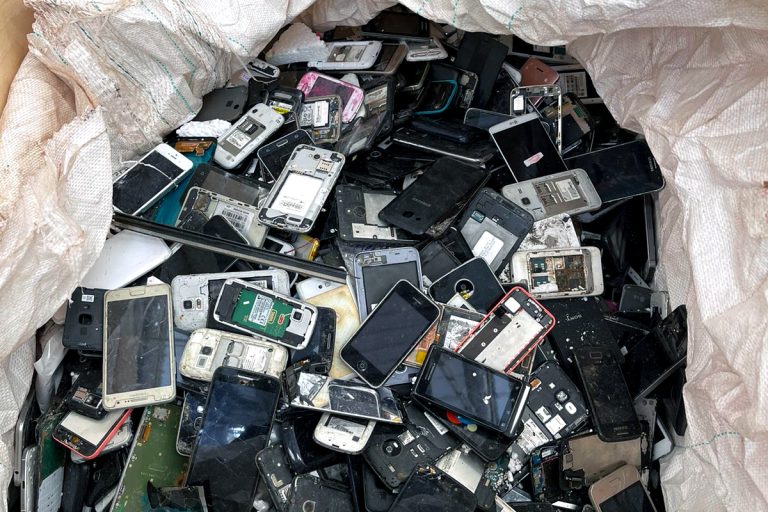 Lucélia organiza mutirão do lixo eletrônico neste sábado