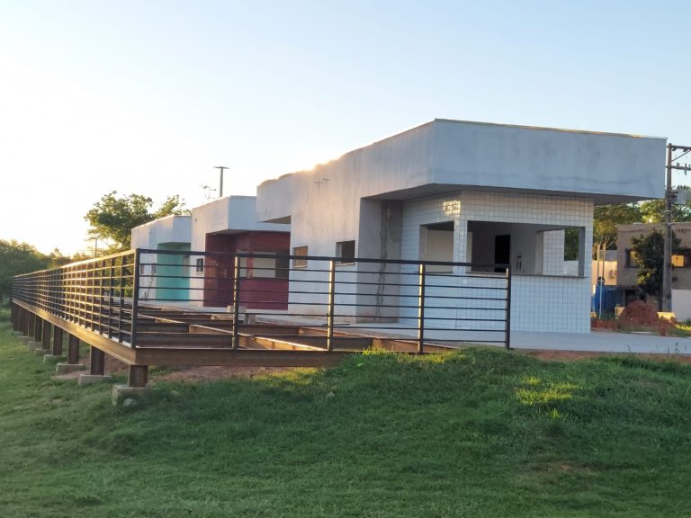 Construção de quiosques no Parque dos Pioneiros entra na reta final