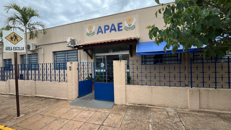 APAE de Adamantina completa 50 anos e apresenta programação do Jubileu de Ouro