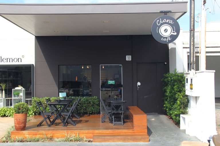 Clara Café expande espaço em Adamantina