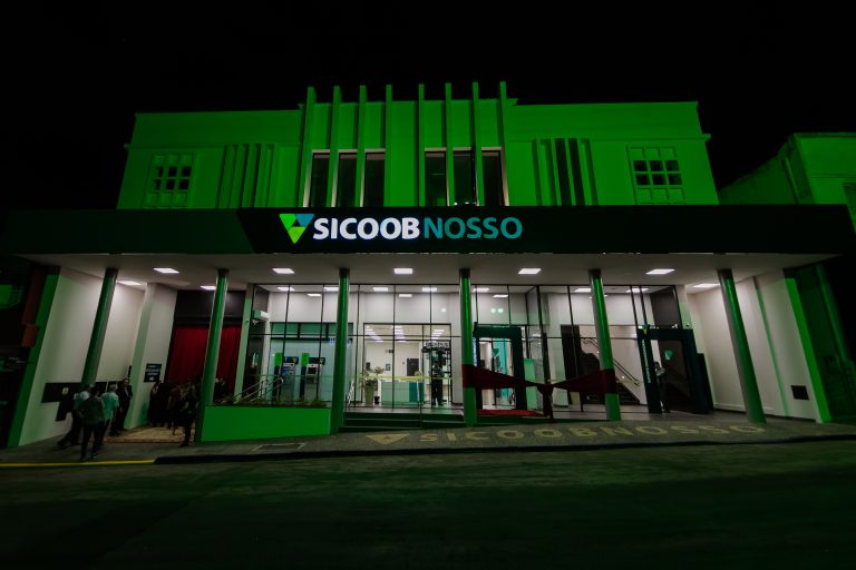 Sicoob Nosso inaugura nova sede administrativa e posto de atendimento em Adamantina