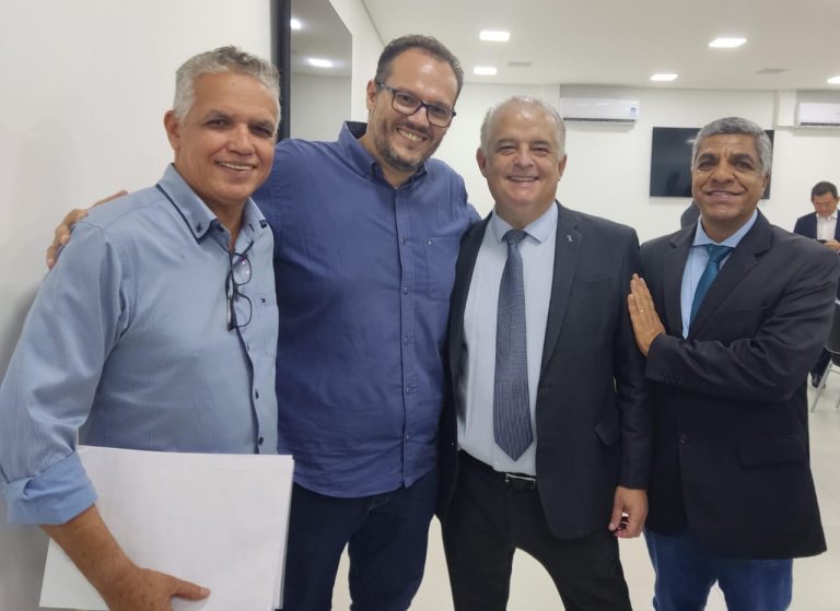 Adamantina apresenta demandas ao Ministro Márcio França