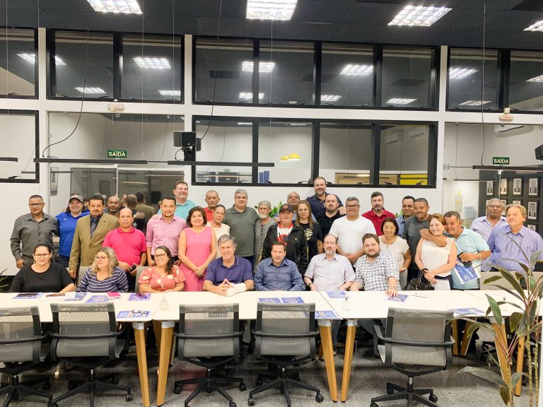 PL, PSD e PSDB promovem formação aos pré-candidatos a vereador