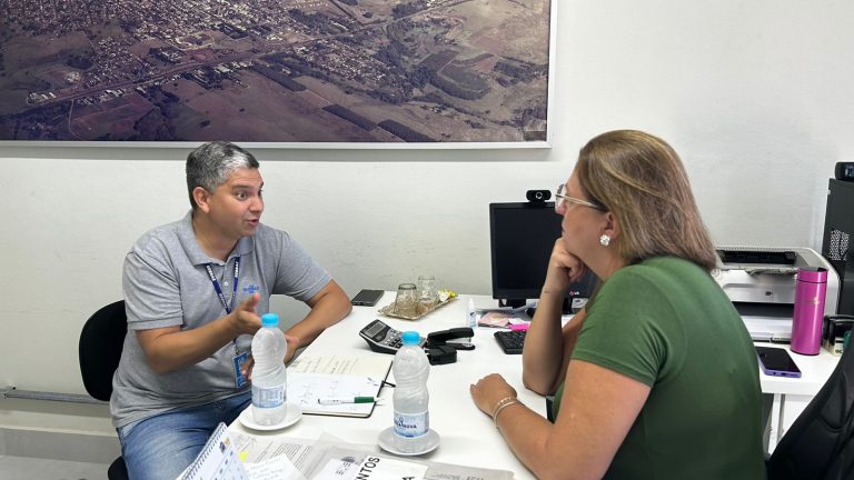 Desenvolvimento Econômico e Sebrae definem ações de empreendedorismo deste ano, em Adamantina