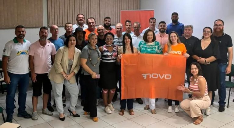Presidente estadual do NOVO visita Adamantina