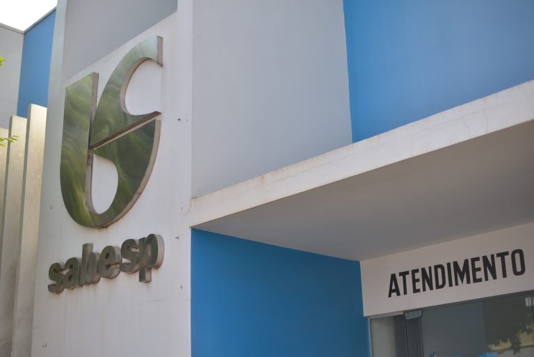 Governo de SP conclui privatização da Sabesp e divide opiniões; saiba o que pensam os adamantinenses