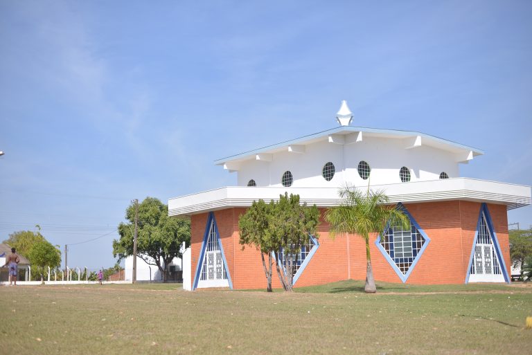 Com necessidade de remoção do trevo, por obras em rodovia, santa deve ser instalada ao lado da capela Nossa Senhora Aparecida