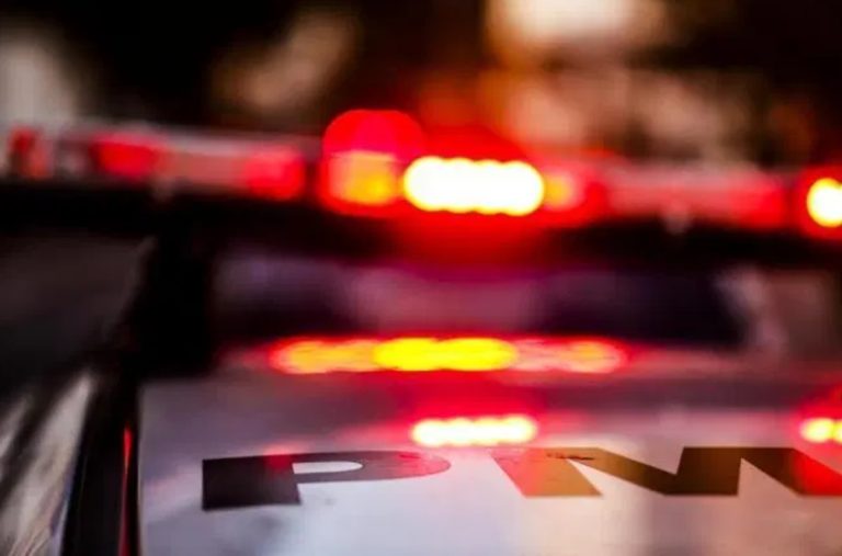 Policia prende dois homens por furto a container de obra em Adamantina