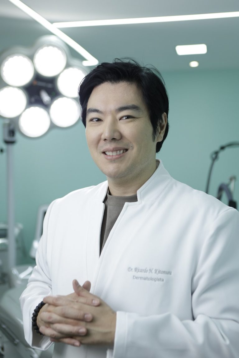 Estética Facial em 2024: A Importância do Dermatologista