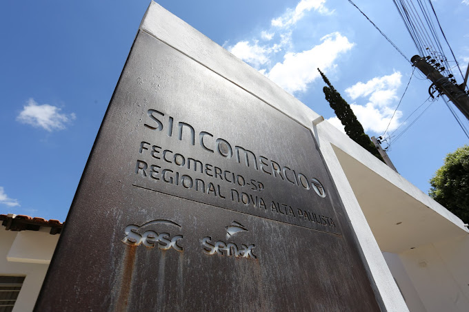 Sincomercio aplica pesquisa no comércio de Adamantina para definir calendário 2024/25