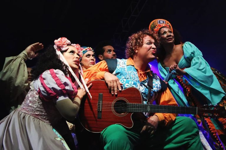 Com teatro, música e contação de histórias “Os Ciclomáticos Emcena” chegam à Adamantina