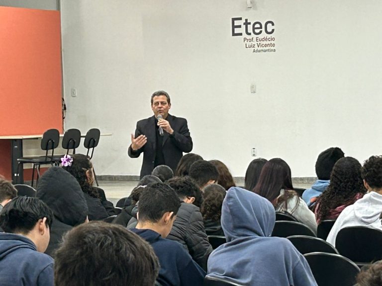 Delegacia Seccional de Adamantina realiza ciclo de palestras no mês de agosto