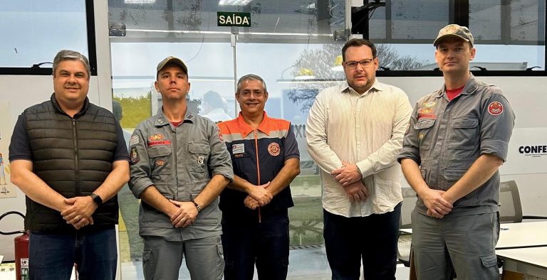 Em reunião, Eng. Daniel Robles debate ações para enfrentamento dos incêndios na Alta Paulista