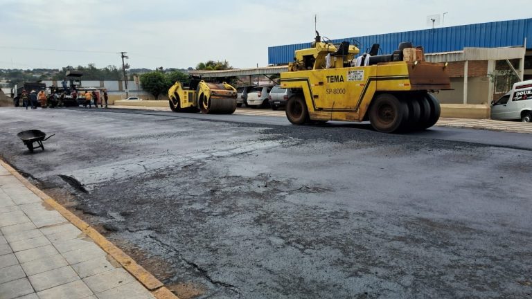 Prefeitura de Rinópolis realiza recapeamento asfáltico em mais de 30 quarteirões