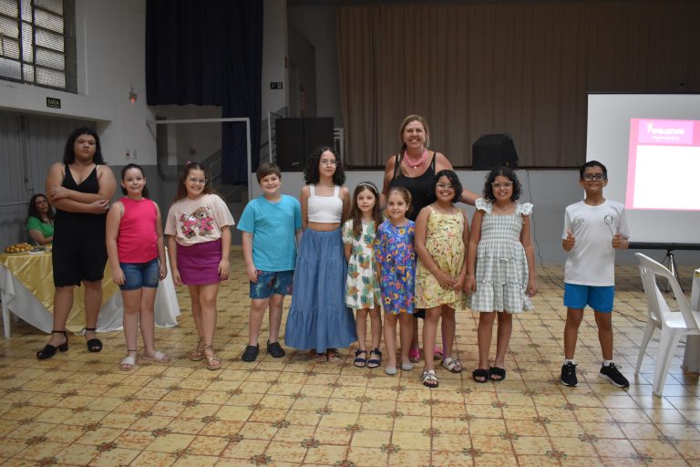 Pequenos Empreendedores participam de formação preparatória para Feira da Mulher da Empreendedora