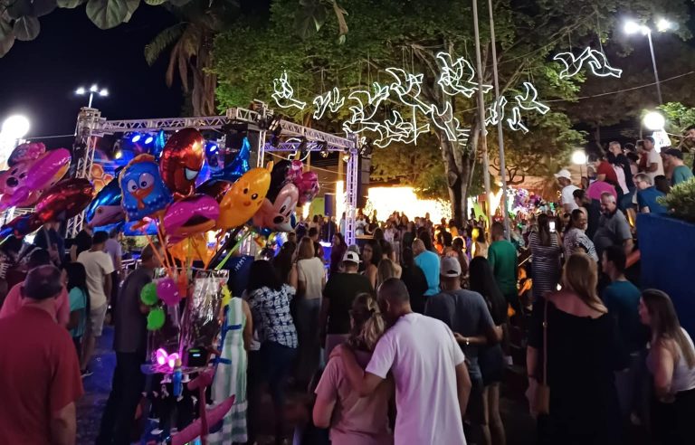 Em Adamantina, praça Elio Micheloni recebe programação cultural nesta semana