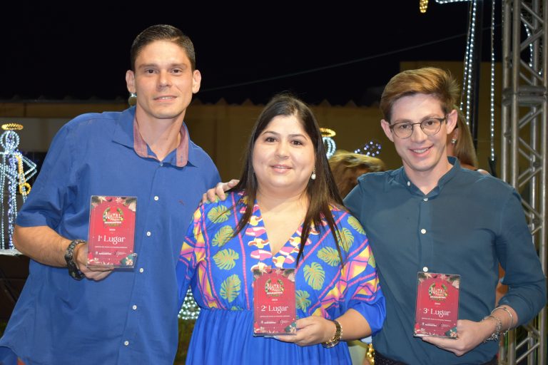 Prefeitura de Adamantina premia vencedores do ‘Concurso Natal Mágico 2024’