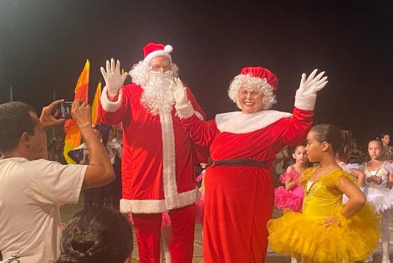 Lucélia promove chegada do Papai Noel nesta quarta