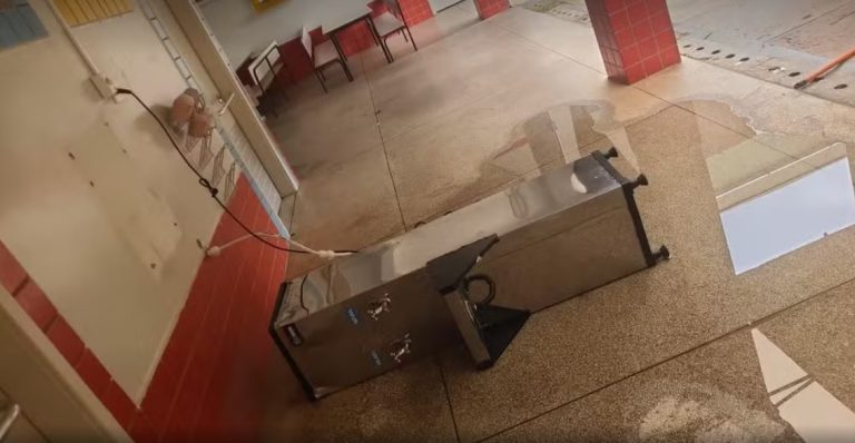 Após chuva forte e vendaval, atendimento em creche é suspenso em Osvaldo Cruz