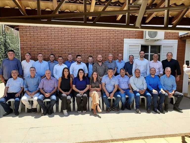 Encontro em Adamantina define novo presidente do consórcio da AMNAP
