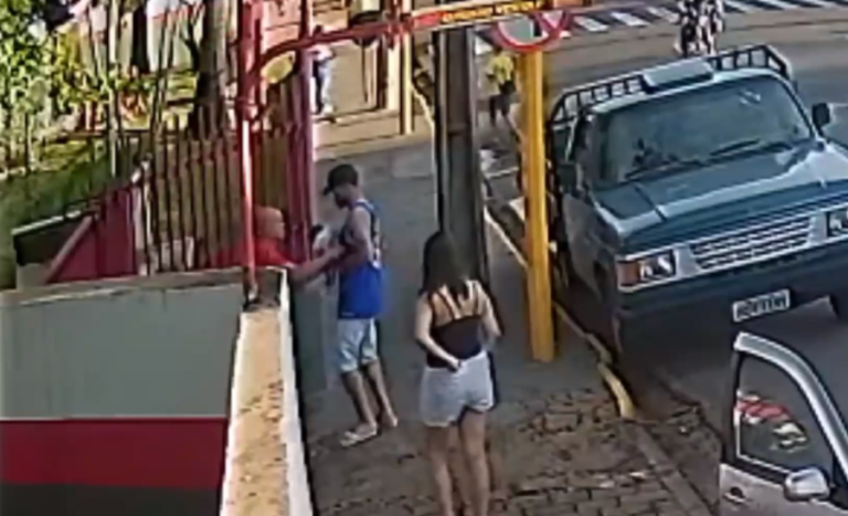 Bombeiros salvam bebê de 15 dias engasgado em Adamantina; veja o vídeo