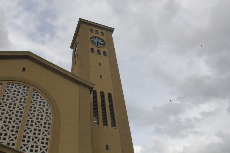 Missas de Corpus Christi movimentam fiéis em Adamantina nesta quinta-feira