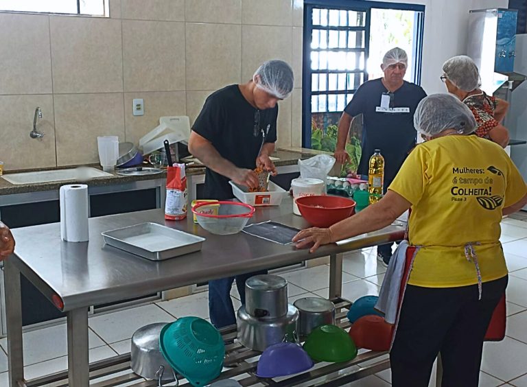 Jovens da Fundação CASA de Irapuru participam de capacitação sobre nutrição no Senar
