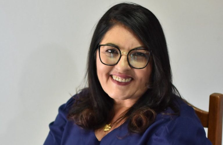 Primeira mulher à frente da Amnap, Vera Morena busca o fortalecimento da região