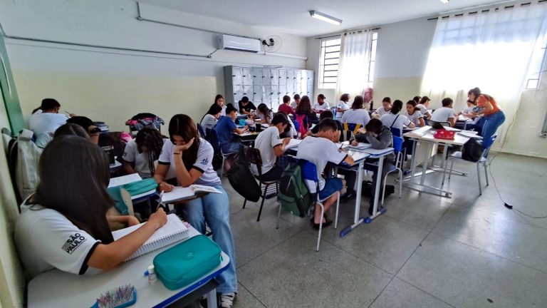 EE Helen Keller passa a contar com ambientes administrativos e pedagógicos climatizados