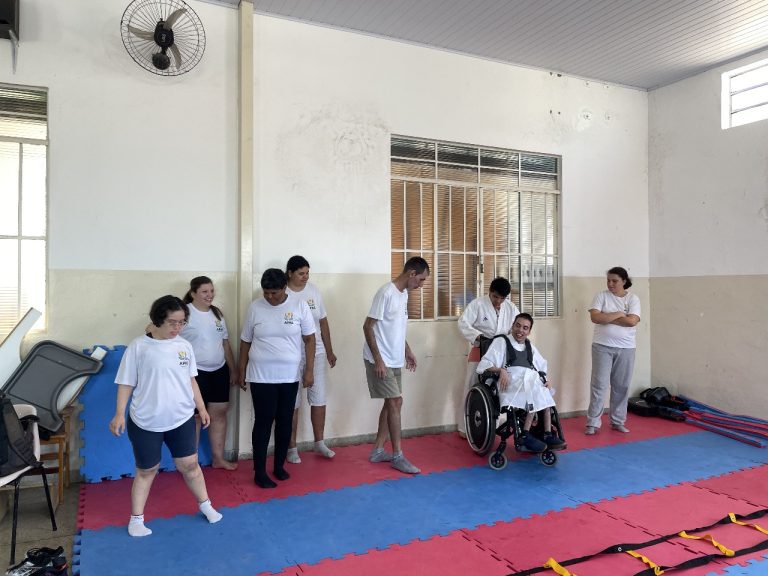 OSS Inclusão Verde promove evento de lançamento em Adamantina com aulas gratuitas de Karatê para PCDs