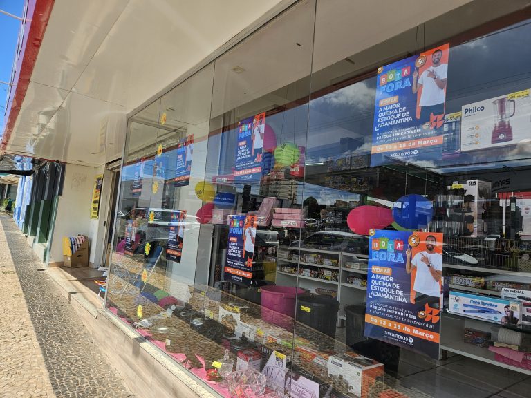 Às vésperas do Dia do Consumidor, o comércio de Adamantina realiza ‘Bota Fora’ com descontos de até 80%