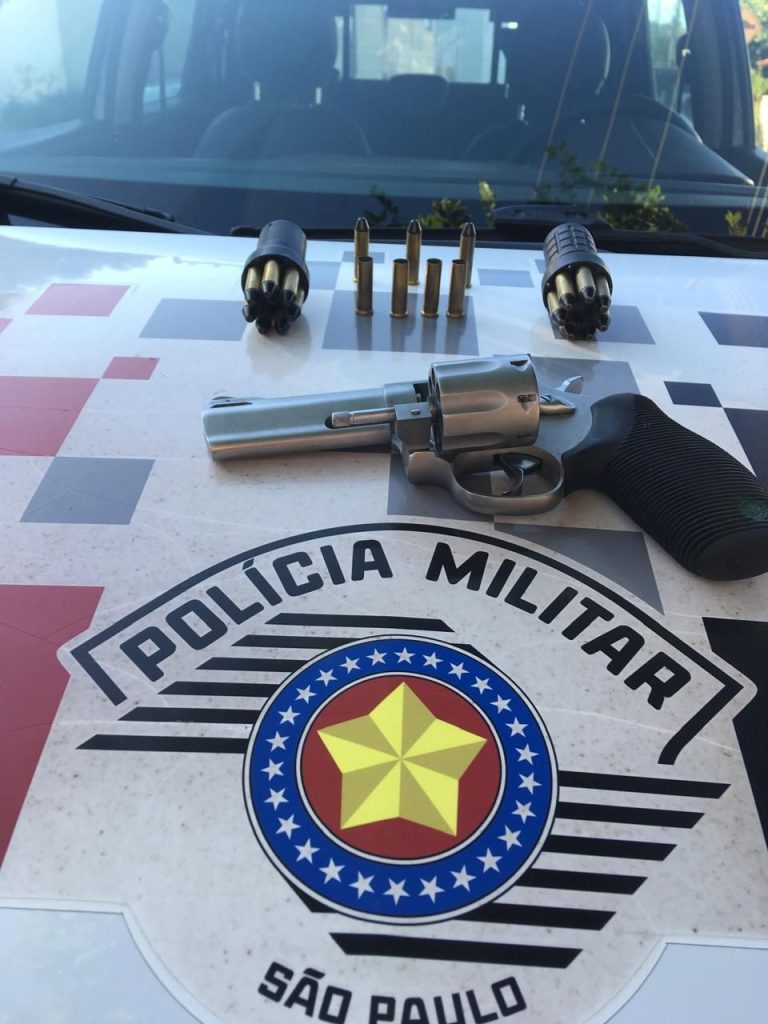 Homem é preso em Osvaldo Cruz por disparos de arma de fogo em via pública e porte ilegal