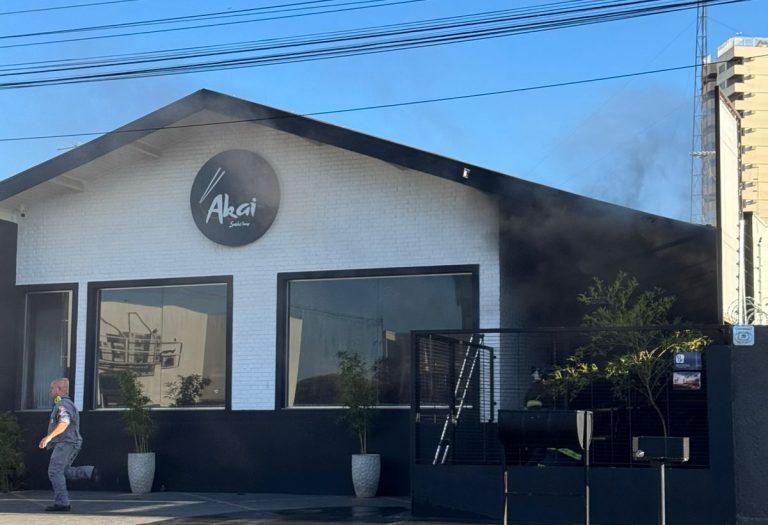 Incêndio atinge cozinha de restaurante oriental em Adamantina