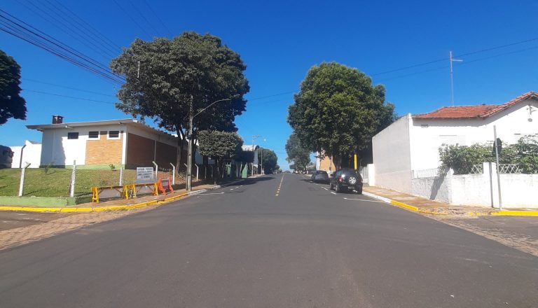 Prefeitura de Adamantina volta atrás e retoma mão dupla em trecho da alameda Fernão Dias