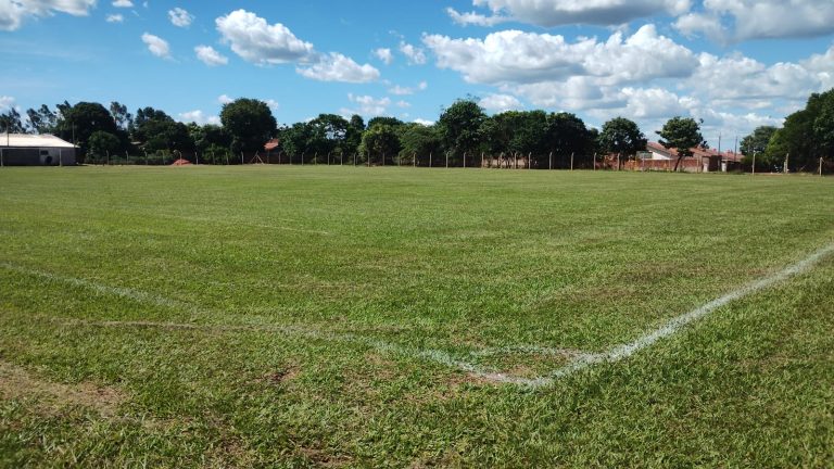 Prefeitura de Adamantina entrega melhorias no campo de futebol da Lagoa Seca