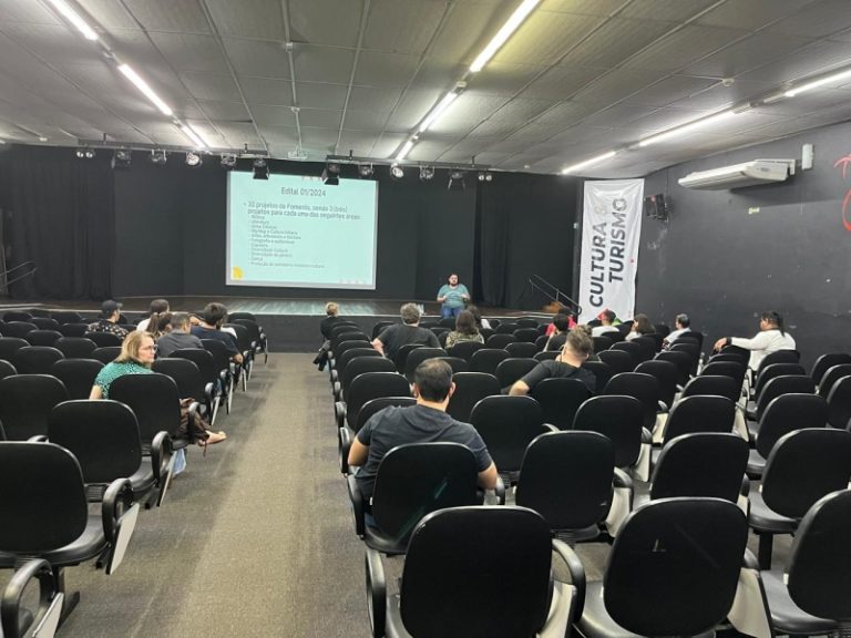 Audiência pública sobre a Política Nacional Aldir Blanc reúne 32 artistas em Adamantina