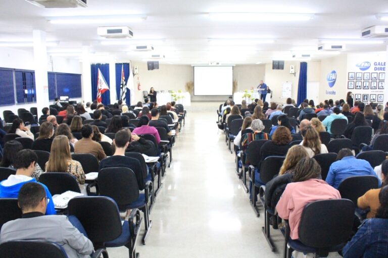Prefeitura de Adamantina recebe propostas das conferências da Pessoa Idosa e Assistência Social