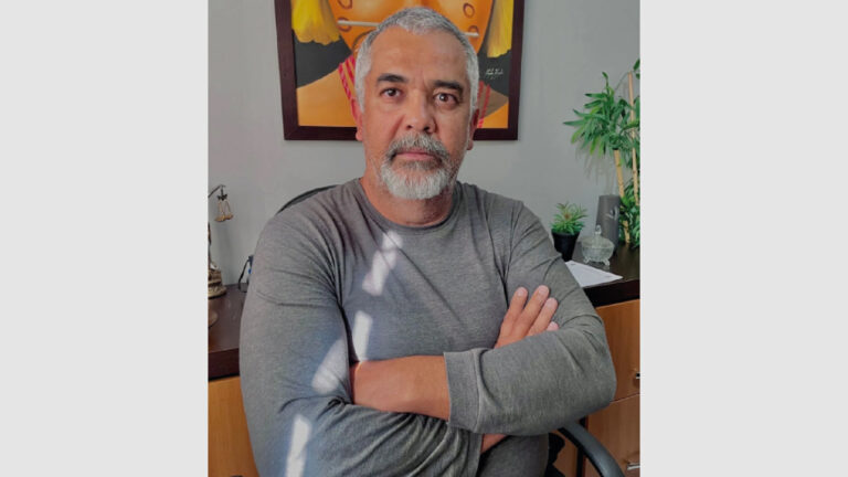 Ex-prefeito de Pacaembu se entrega para cumprir pena por crime de responsabilidade